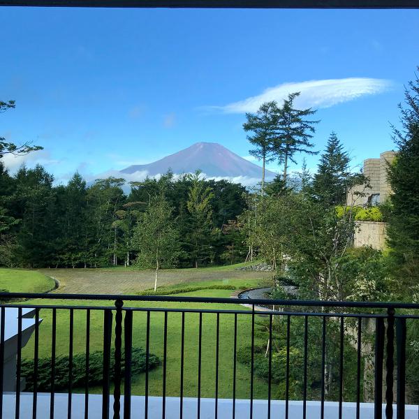 エクシヴ山中湖からの富士山